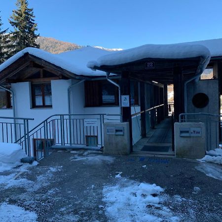Haus Im Turm Lägenhet Bad Kleinkirchheim Exteriör bild