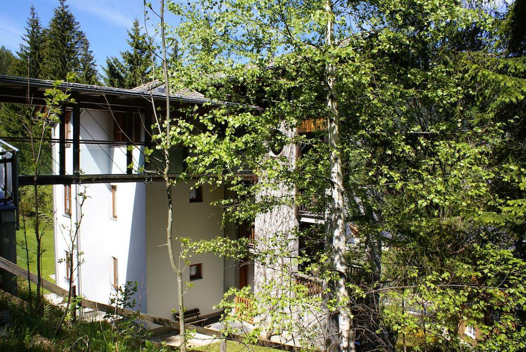 Haus Im Turm Lägenhet Bad Kleinkirchheim Exteriör bild